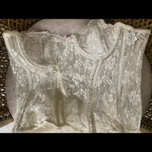 36 B White Corset